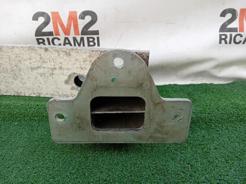 Traversa Paraurti POST K68243701AA Jeep Compass III 2017