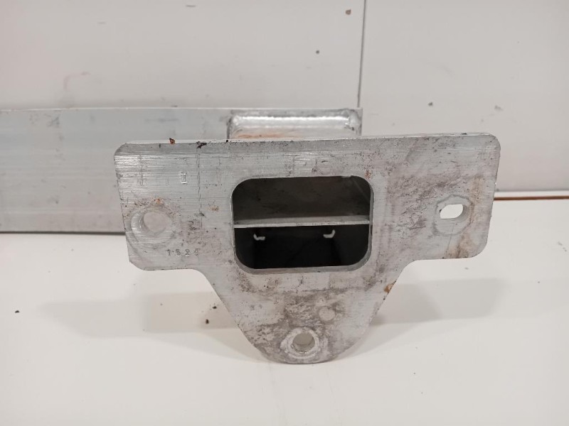 Traversa Paraurti POST K68243701AA Jeep Compass III 2017