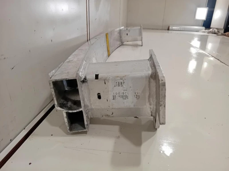 Traversa Paraurti POST K68243701AA Jeep Compass III 2017