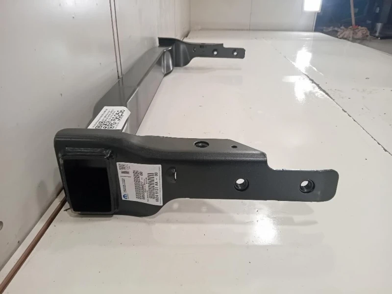 Traversa Paraurti POST 68249131AA Jeep Compass III 2017