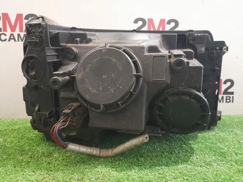 Proiettore ANT SX 6H3213005UA8LZN XBC502250LZN Land Rover Range Rover Sport I 2005