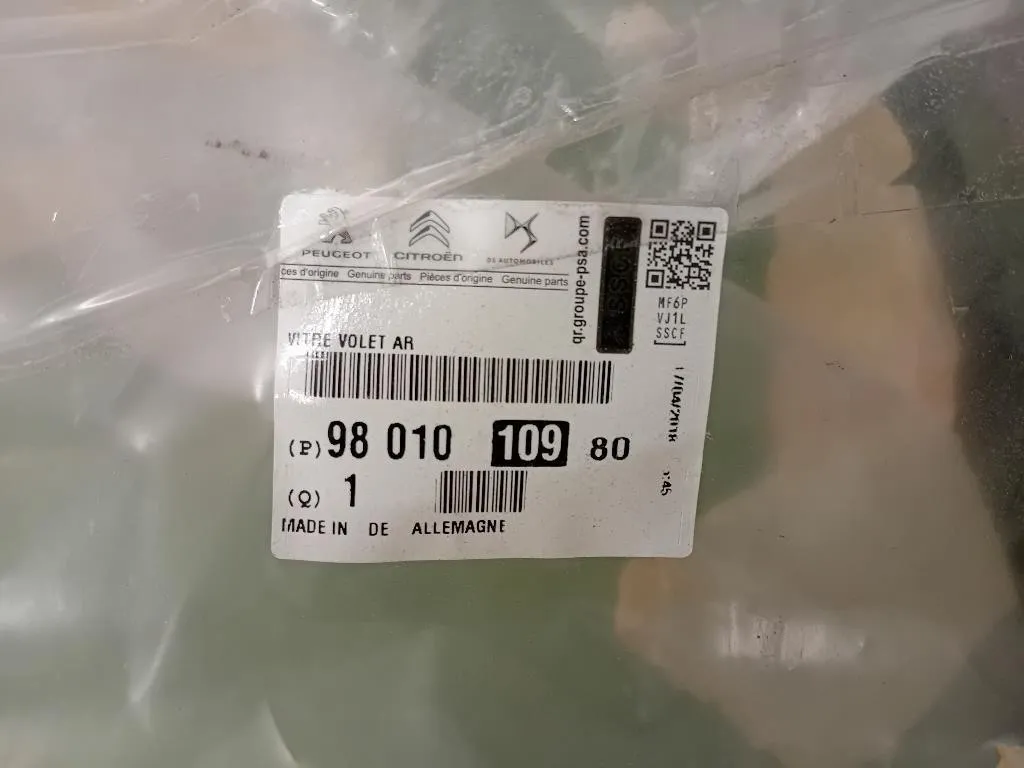 Lunotto 9801010980 Peugeot 208 I 2015