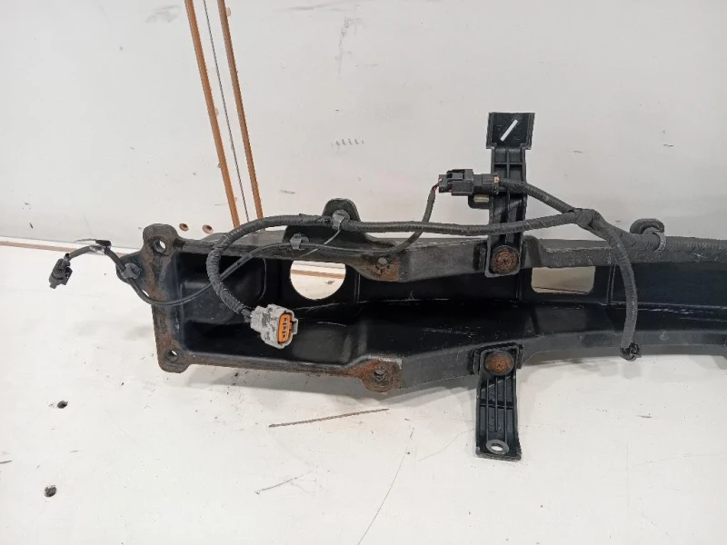 Traversa Paraurti POST 86631-3U000 Kia Sportage III 2010