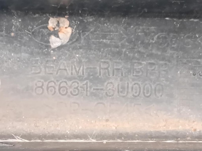 Traversa Paraurti POST 866313U000 Kia Sportage III 2010