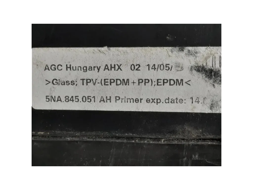 Lunotto 5NA845051 Volkswagen Tiguan II 2016