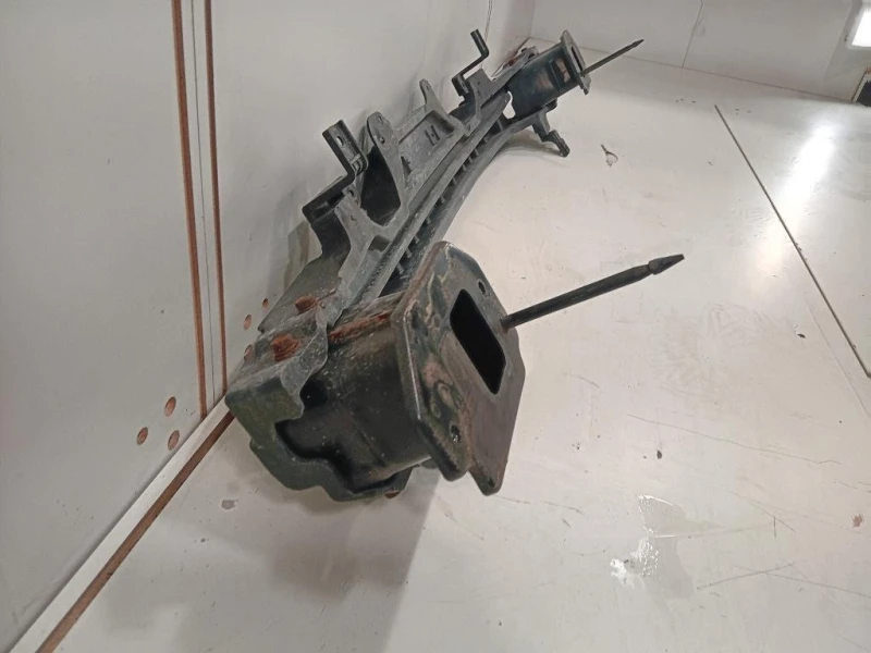 Traversa Paraurti POST 86631-H8410 Kia Stonic 2017