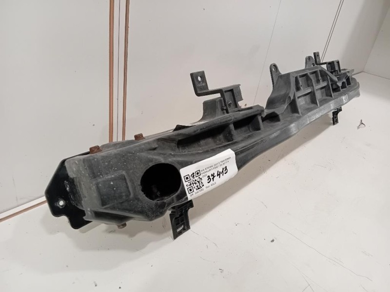 Traversa Paraurti POST 86631-H8410 Kia Stonic 2017