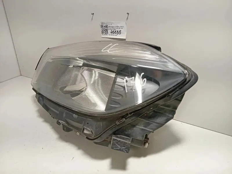 Proiettore ANT SX A176 820 03 61 KZ Mercedes Classe A W176 2013
