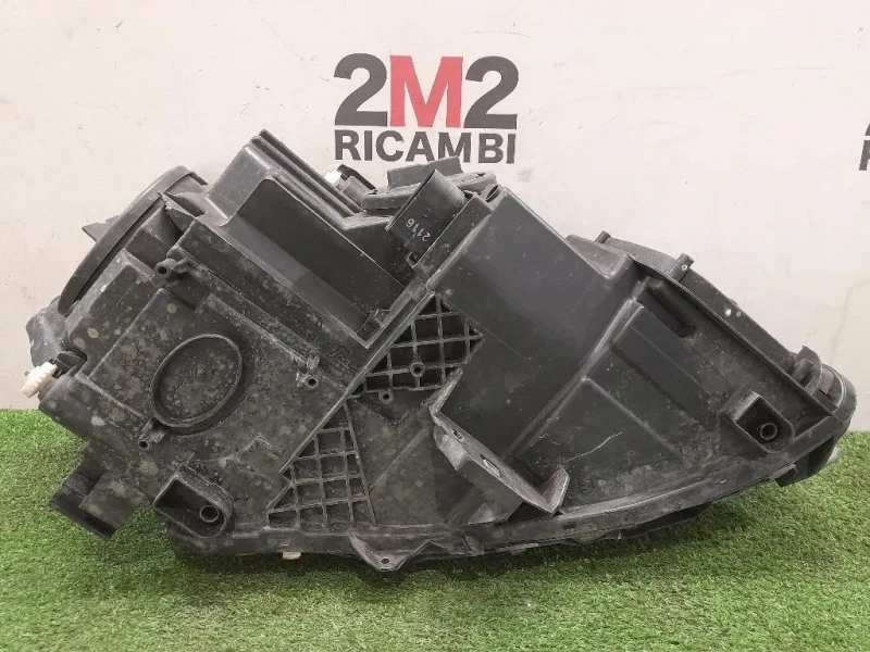 Proiettore ANT SX A1768200361KZ Mercedes Classe A W176 2015