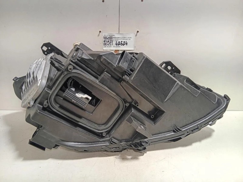 Proiettore ANT SX A1769068900 Mercedes Classe A W176 2015