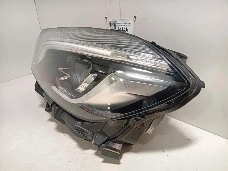 Proiettore ANT SX A1769068900 Mercedes Classe A W176 2015