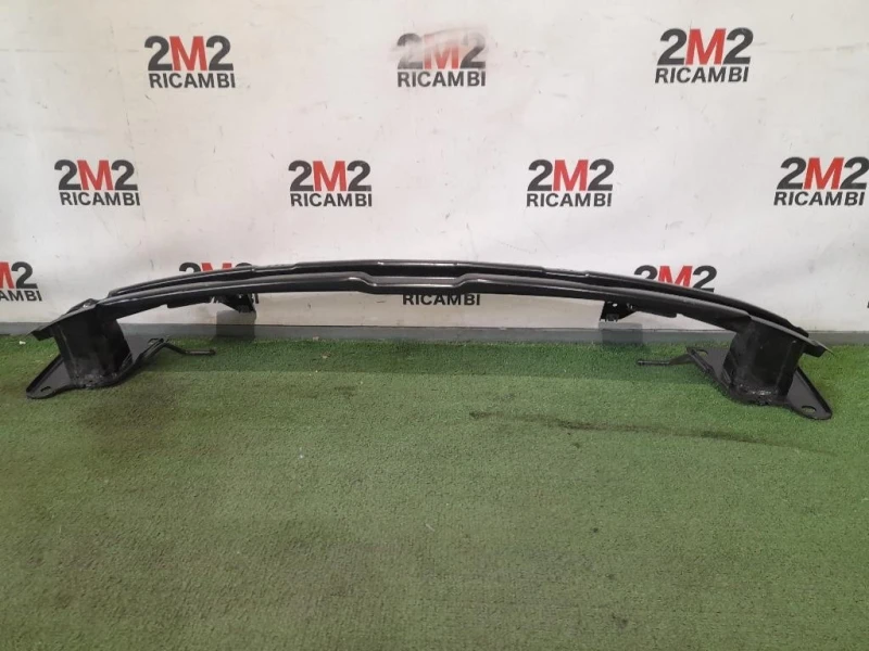 Traversa Paraurti POST FK7217906AE Land Rover Discovery V Sport 2015