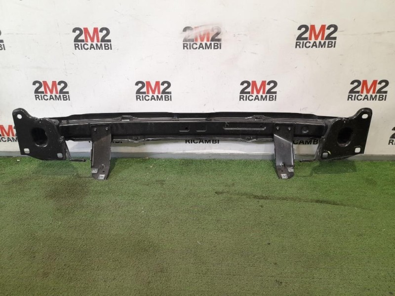 Traversa Paraurti POST FK7217906AE Land Rover Discovery V Sport 2015