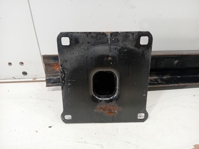 Traversa Paraurti POST DQE500040 Land Rover Freelander II 2007