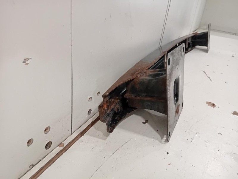 Traversa Paraurti POST DQE500040 Land Rover Freelander II 2007