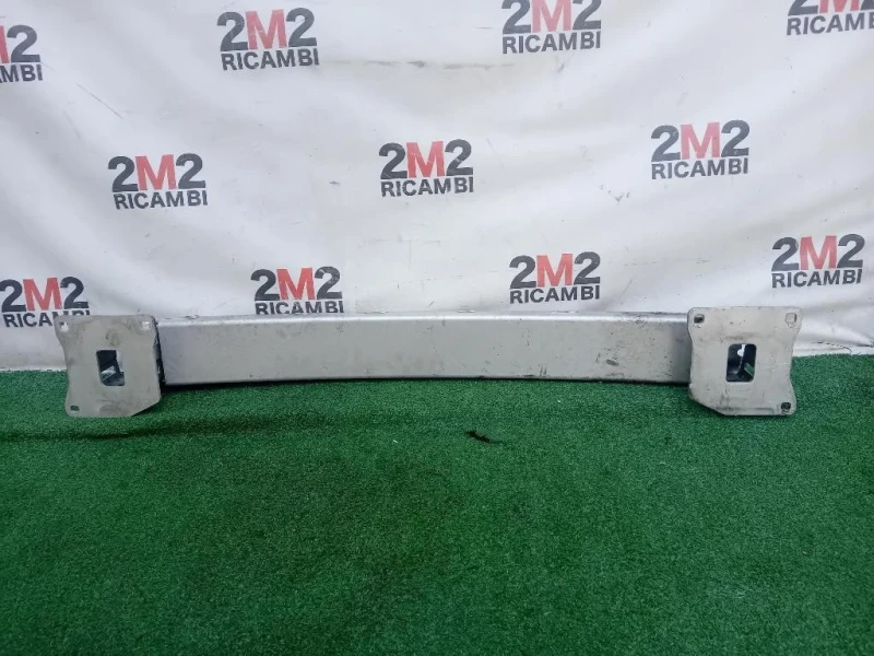 Traversa Paraurti POST LR066891 Land Rover Range Rover Evoque I 2011