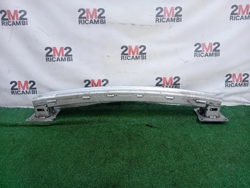 Traversa Paraurti POST LR066891 Land Rover Range Rover Evoque I 2011