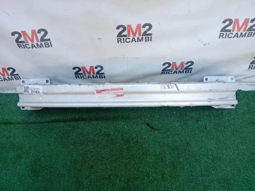 Traversa Paraurti POST LR066891 Land Rover Range Rover Evoque I 2015