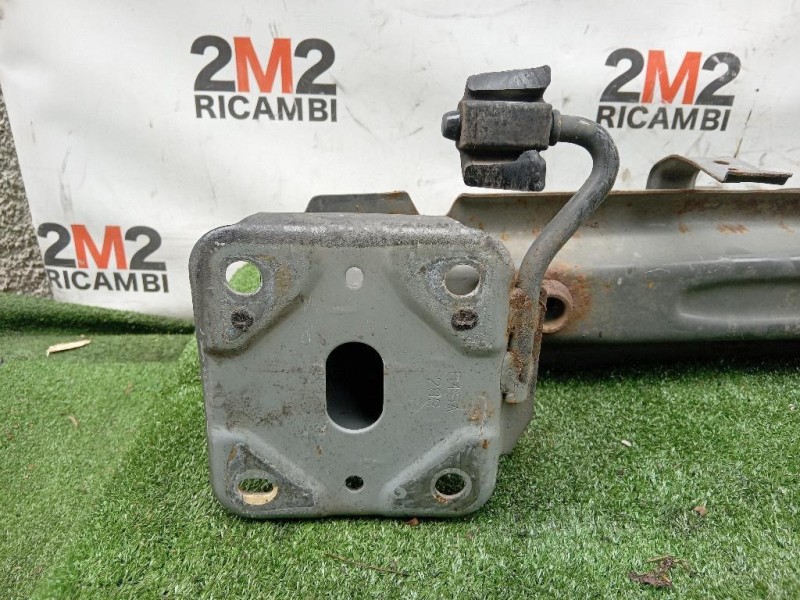 Traversa Paraurti POST GHP9 262 Mazda 3 III 2016