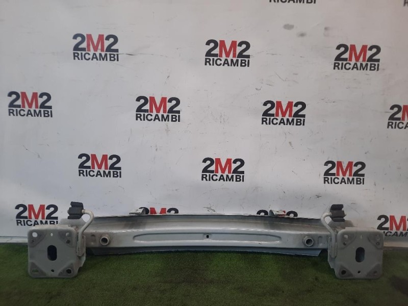 Traversa Paraurti POST BKA4262 Mazda 3 III 2016