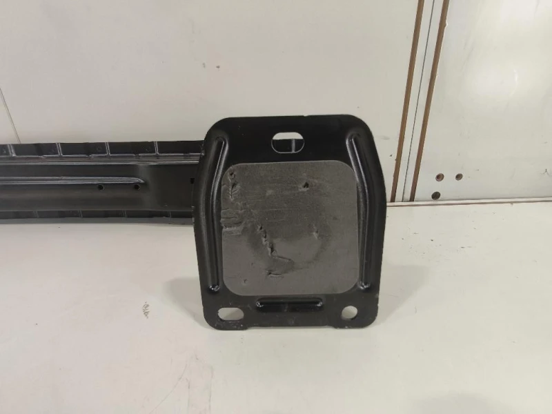 Traversa Paraurti POST A1776105300 Mercedes Classe A W177 2018