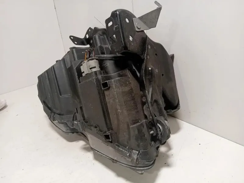 Proiettore ANT SX 1090026 Mercedes Classe C W204 2011