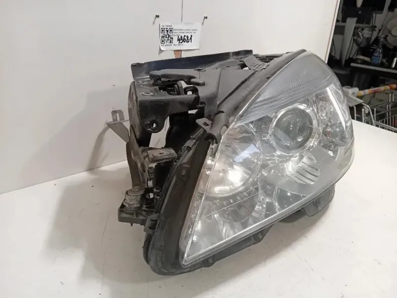 Proiettore ANT SX 1090026 Mercedes Classe C W204 2011