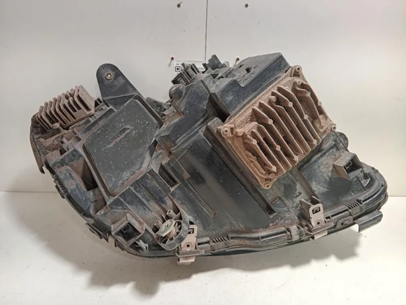 Proiettore ANT SX A2059069404 Mercedes Classe C W205 2014