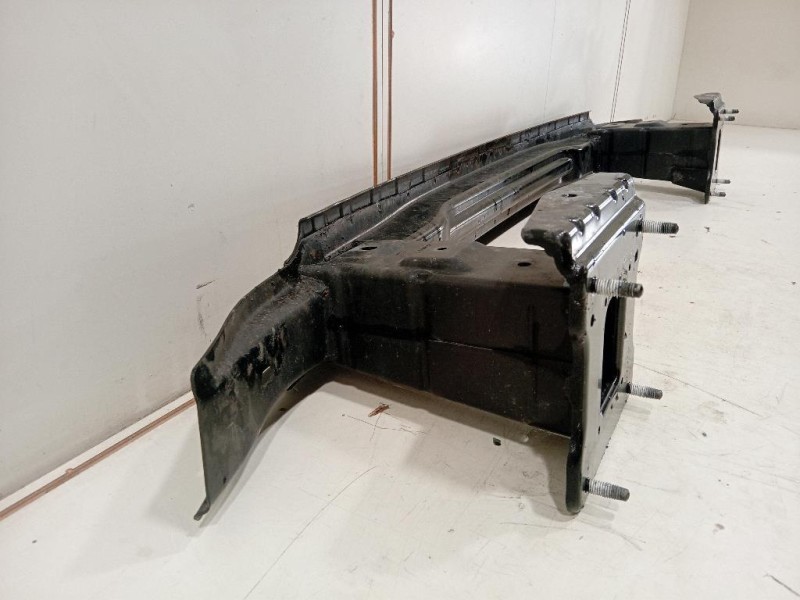 Traversa Paraurti POST Mercedes Classe GLE W166 2015