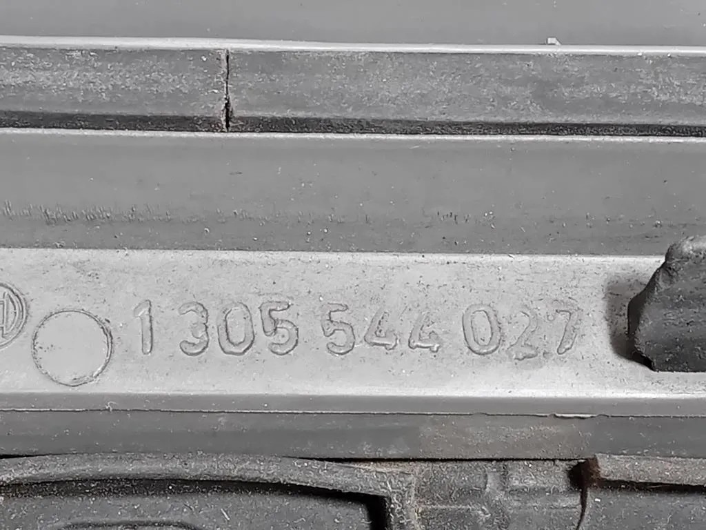 Proiettore ANT SX 1305544027 VETRO PROIETTORE ANT SX Mercedes Classe E W124 1985