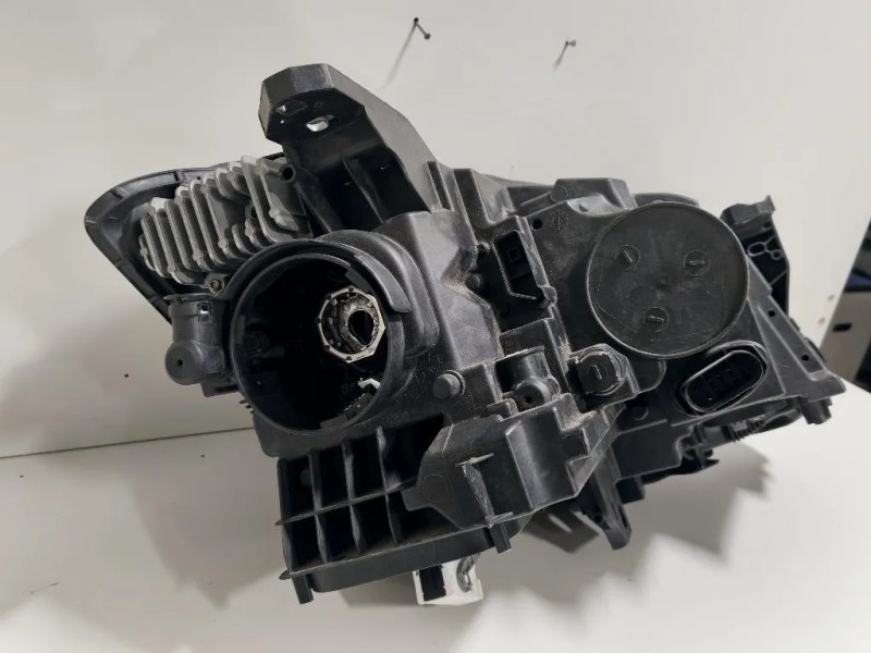 Proiettore ANT SX A1569061900 Mercedes Classe GLA X156 2014