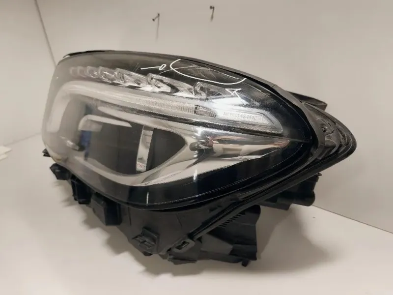 Proiettore ANT SX A1569061900 Mercedes Classe GLA X156 2014