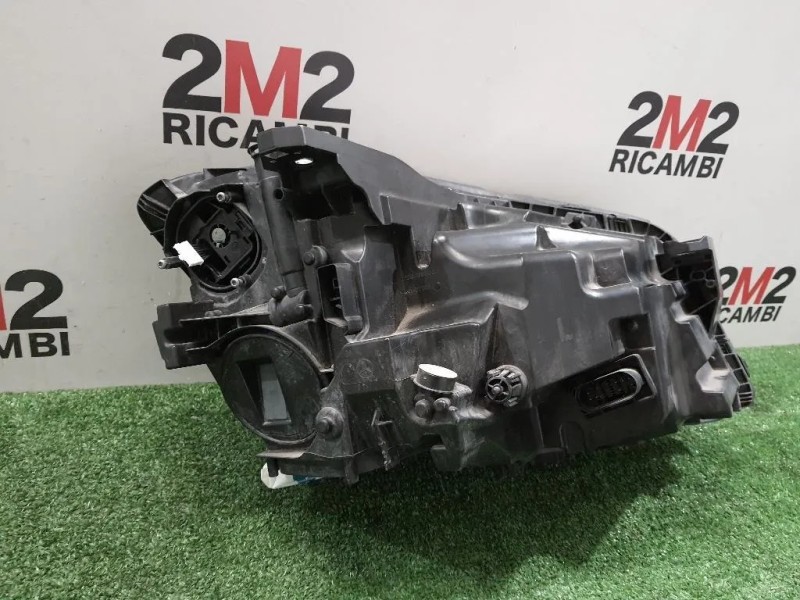 Proiettore ANT SX A1569066900 Mercedes Classe GLA X156 2017