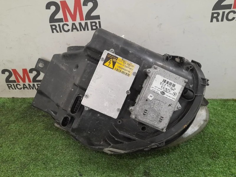 Proiettore ANT SX A251820216164 Mercedes Classe R W251 2006