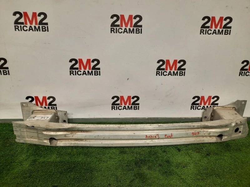 Traversa Paraurti POST 13406387 Opel Astra J 2012