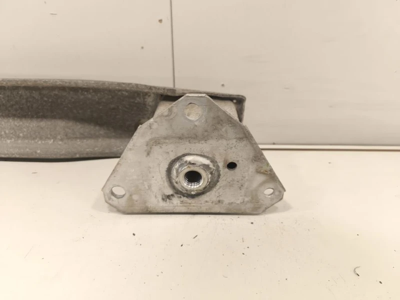 Traversa Paraurti POST 39193221 Opel Astra K 2016