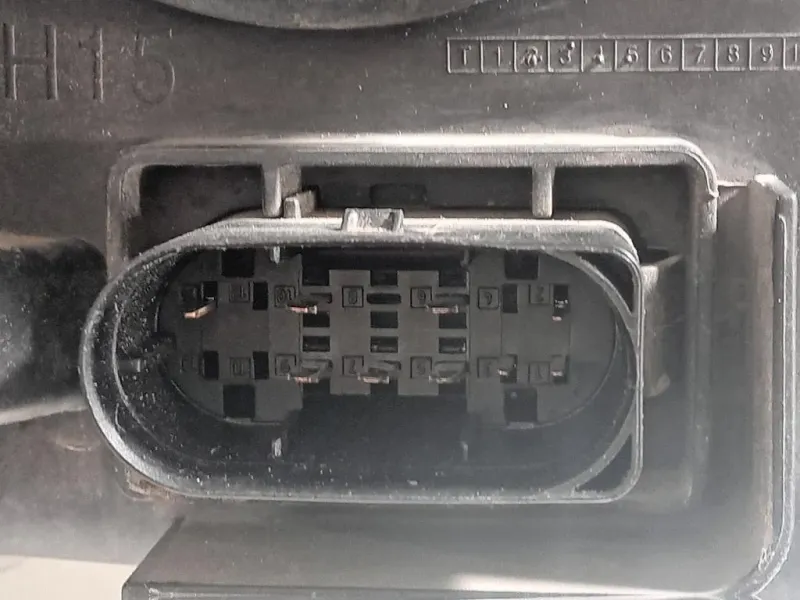 Proiettore ANT SX A 910 906 00 00 Mercedes Sprinter IV 2018