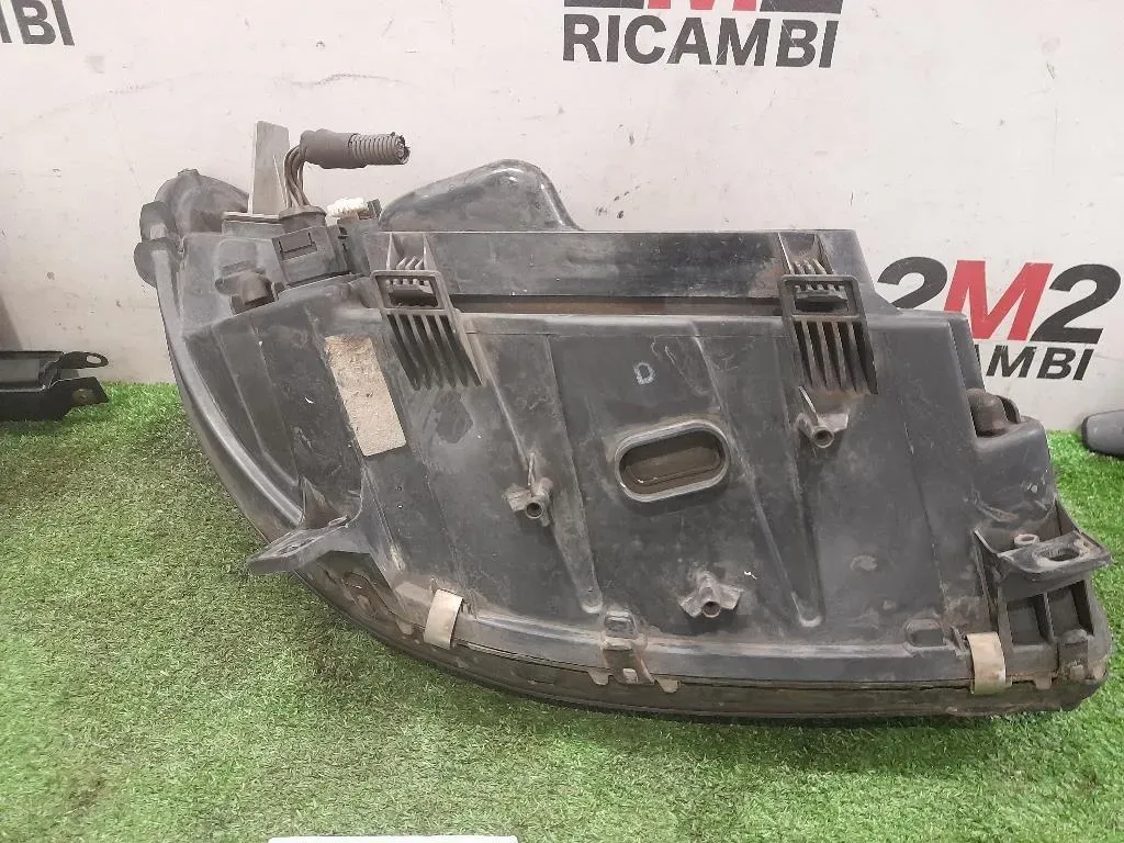 Proiettore ANT SX A6398200161 Mercedes VITO W639 2004