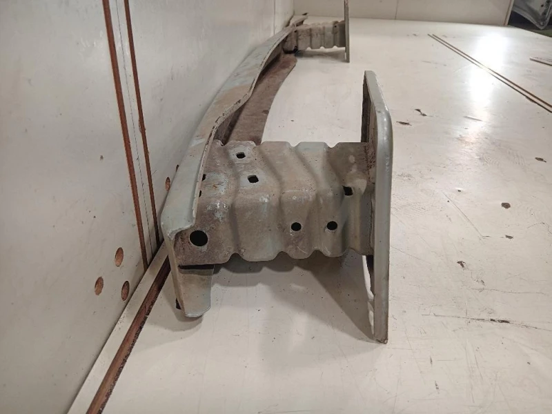 Traversa Paraurti POST 95509856 Opel Combo D TOUR 2012