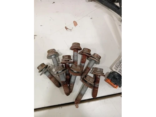 Traversa Paraurti POST 511601643R Opel Movano B 2010