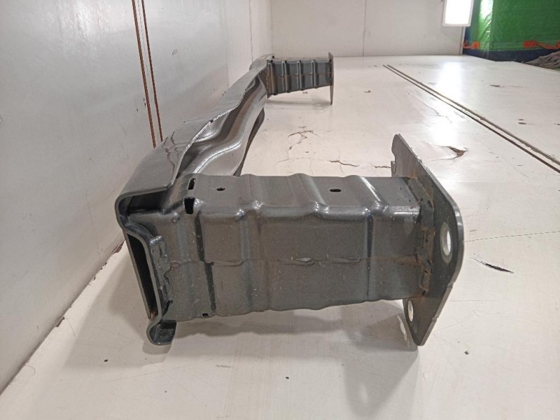 Traversa Paraurti POST 1696070R00 Peugeot 2008 II 2020