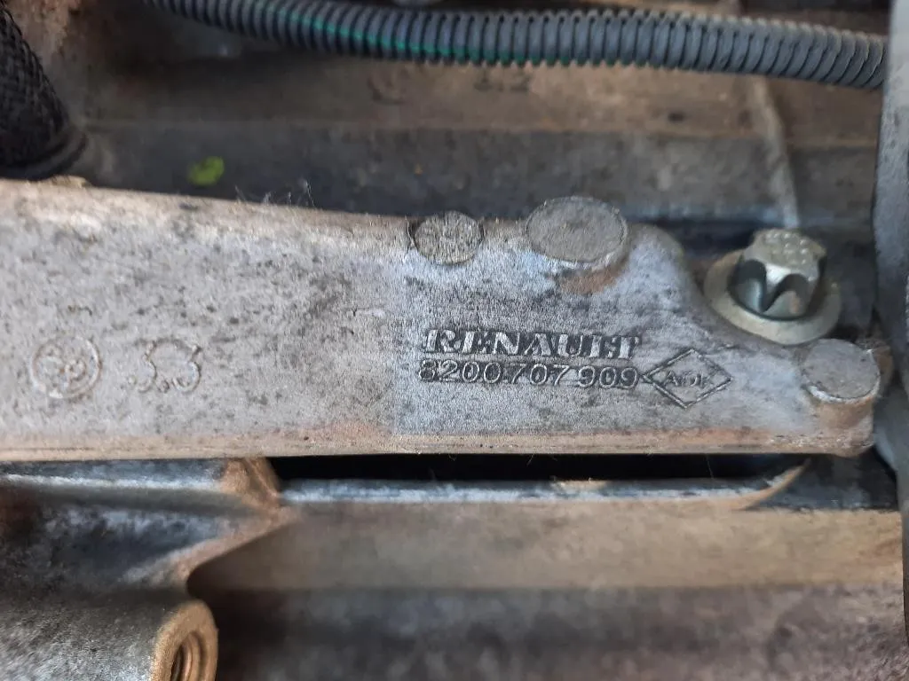 Cambio 8200707909 Dacia Dokker 2013