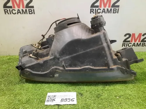 Proiettore ANT SX  Mitsubishi Pajero III 2000