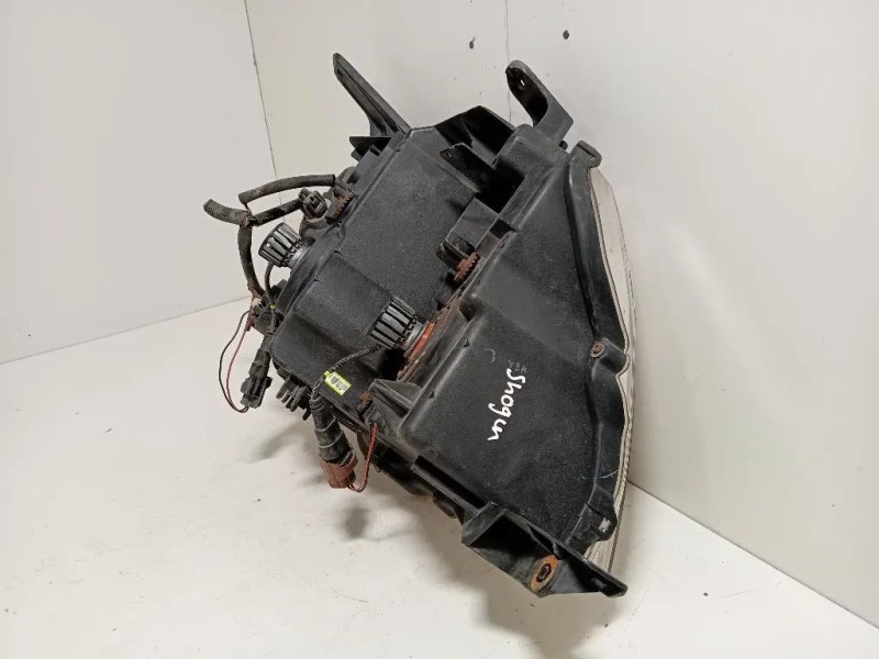 Proiettore ANT SX 8301A349 Mitsubishi Pajero IV 2007