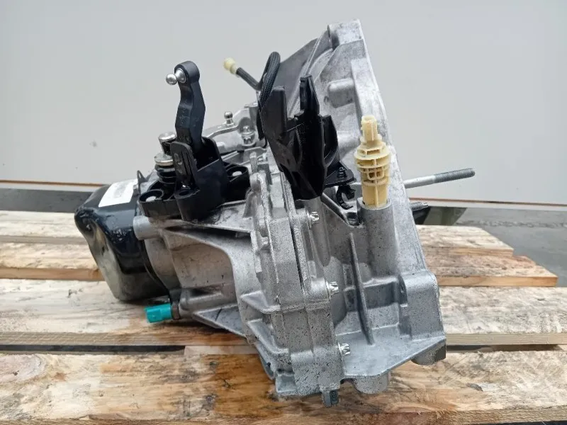 Cambio 320104887R 6 MARCE MANUALE Dacia Duster I 2014