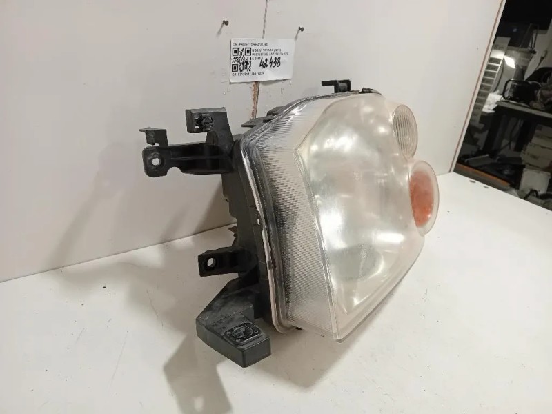 Proiettore ANT SX 260605X10B Nissan Navara 2010