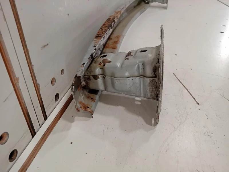 Traversa Paraurti POST 5J9807305C Skoda Fabia 545 SW 2010