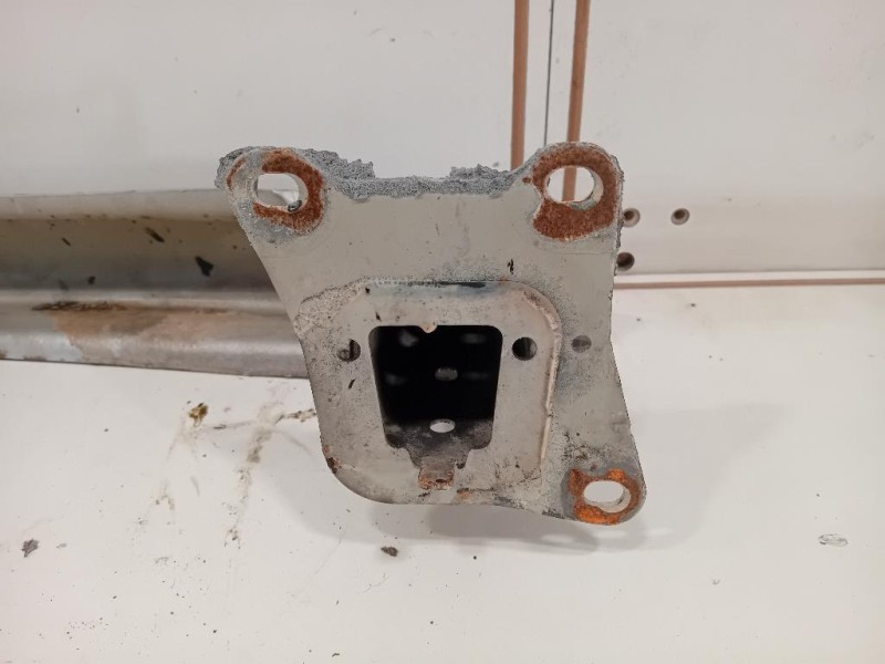 Traversa Paraurti POST 1Z5807305C Skoda Octavia 1Z3 2009