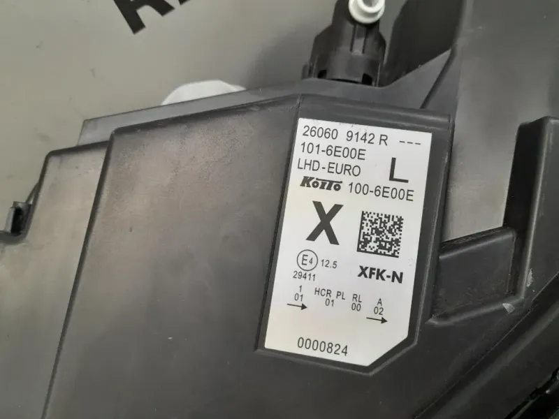 Proiettore ANT SX 260609142R 1006E00E Nissan Townstar 2022