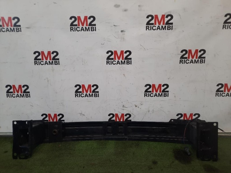 Traversa Paraurti POST Ssangyong Tivoli 2015
